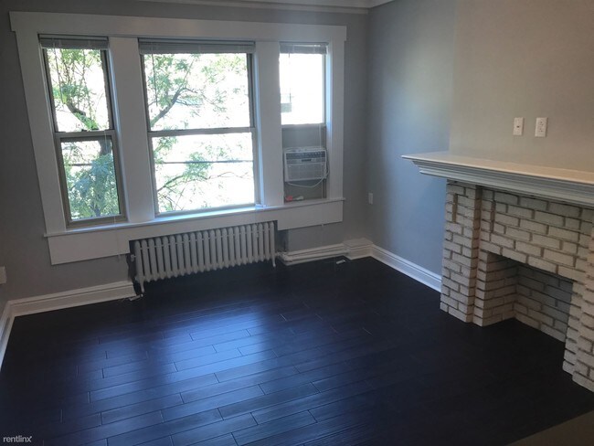 Foto del edificio - 5727 Elwood St