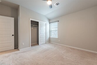 Building Photo - 250 Eagleville Dr