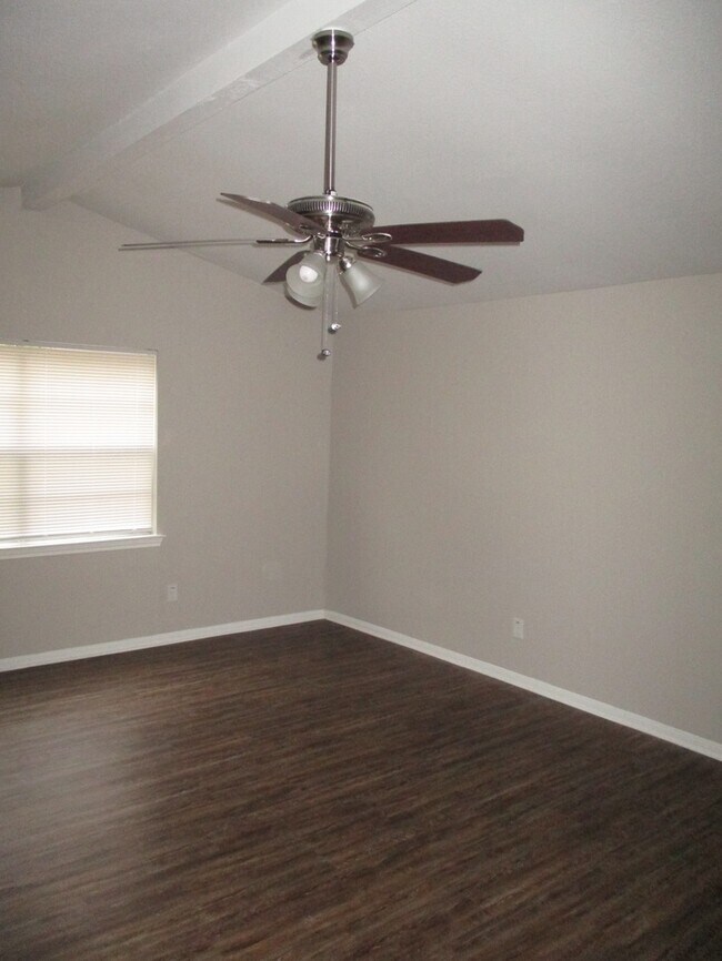Building Photo - 3423 Abinger Ln