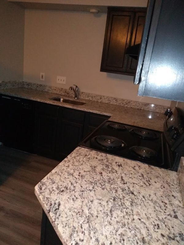 Foto del edificio - 949 Still Meadow Ln