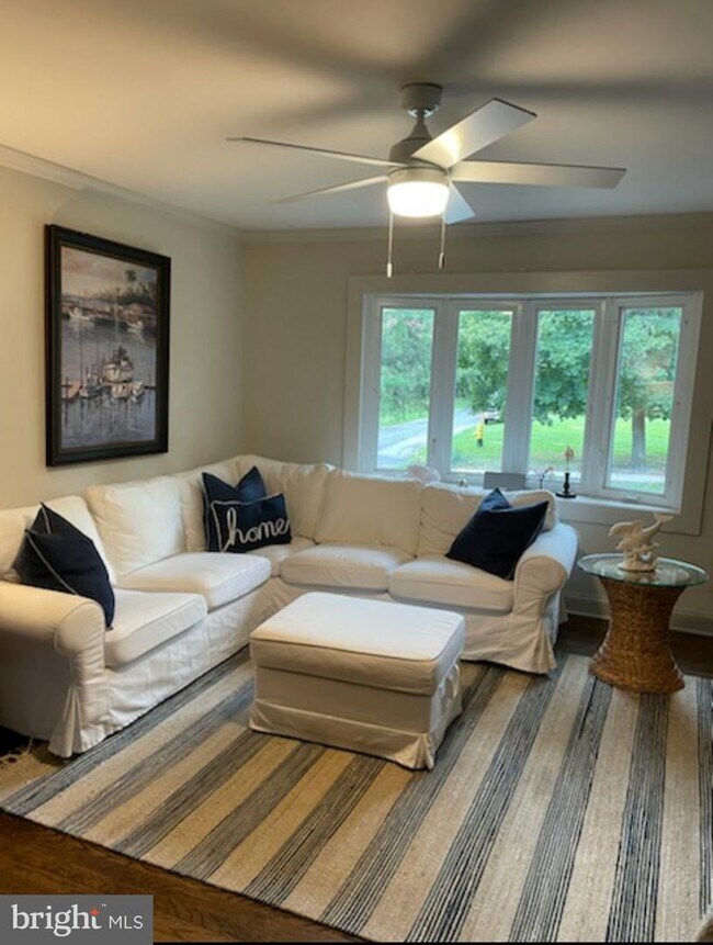 Foto del edificio - 583 Jumpers Hole Rd