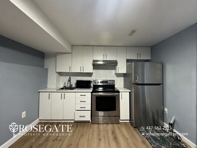 Building Photo - Bright 2-Bedroom Basement Apartment in Brampton | 750 sq ft + Parking