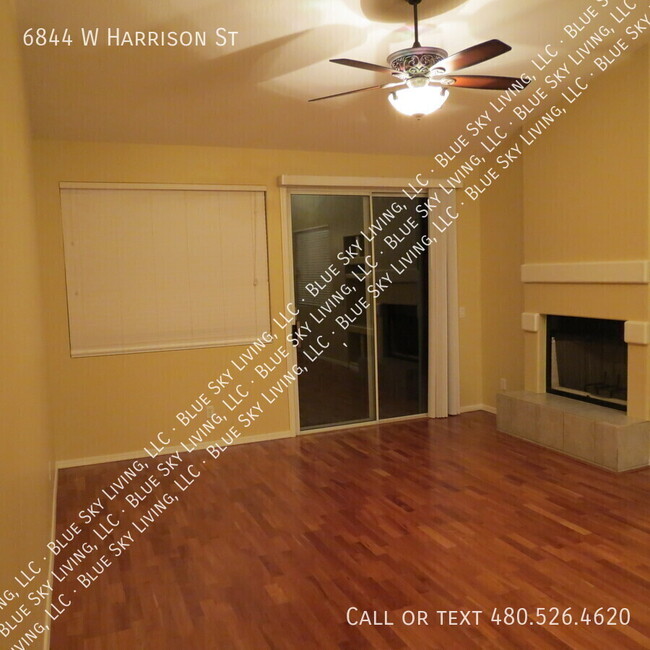 Foto del edificio - 6844 W Harrison St