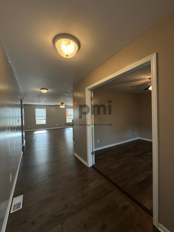 Building Photo - 1864 Westridge Dr