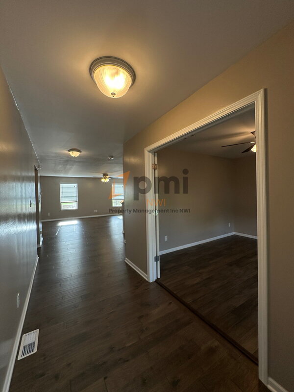 Foto del edificio - 1864 Westridge Dr