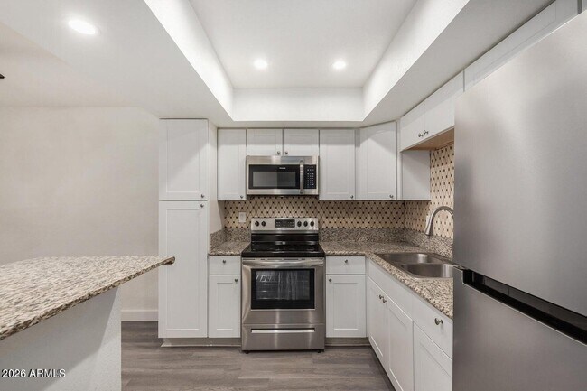 Foto del edificio - 18202 N Cave Creek Rd