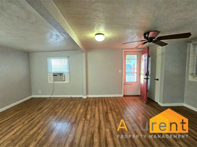 Foto del edificio - Beautiful Single-Level Home Located in the desirable East Medford neighborhood