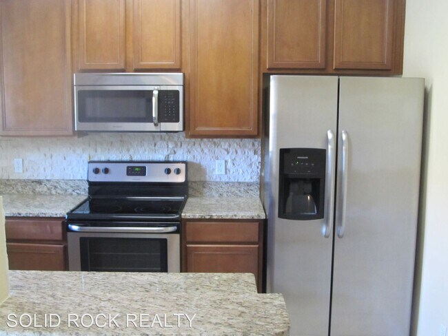 Foto del edificio - 3 br, 2.5 bath House - 2831 Retreat View Cir
