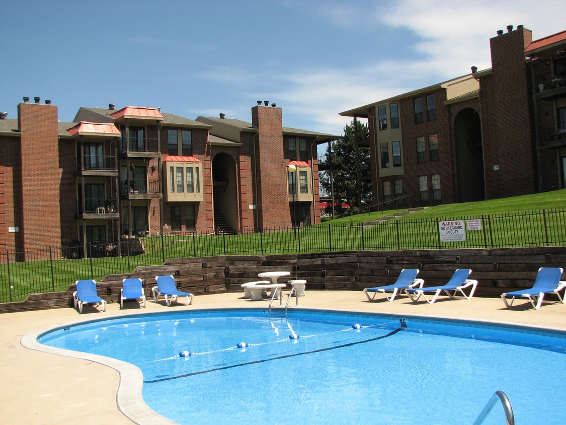 Tara Villas on the Green Apartments Papillion, NE