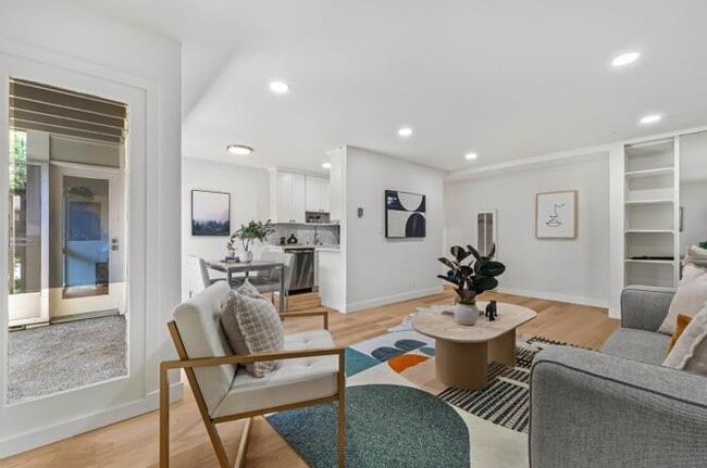 Photo - 280 Easy Street, Unit 84 Apartment