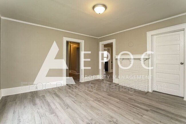 Foto del edificio - 1222 Gholson Ave S East