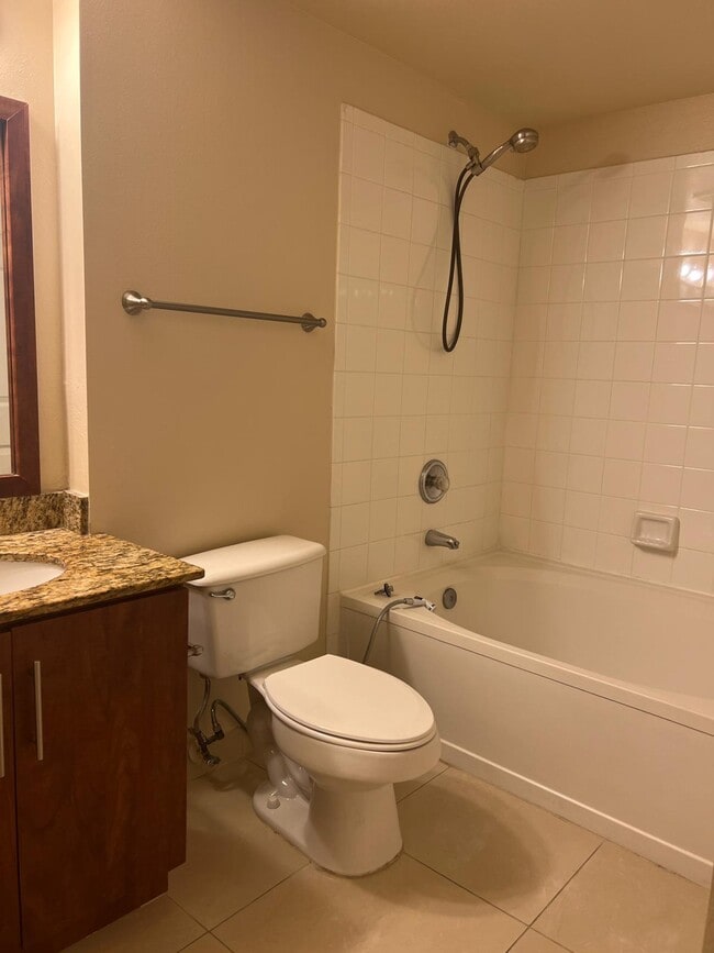 Photo - 231 SW 116th Ave Townhome