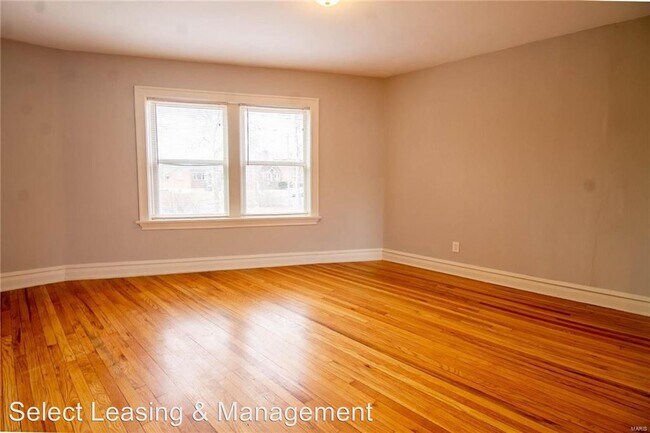 Foto del edificio - 4929 Oleatha Ave