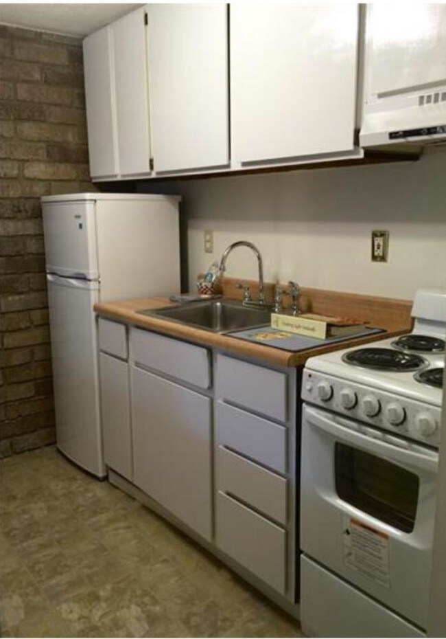 Building Photo - 1 bedroom in Pittsburgh PA 15221