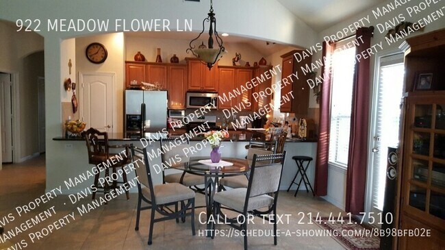 Building Photo - 922 Meadow Flower Ln