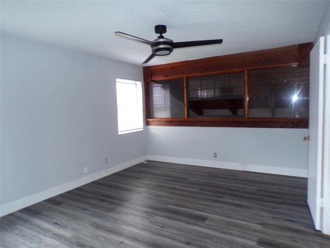 Photo - 2180 Bayberry Dr Townhome