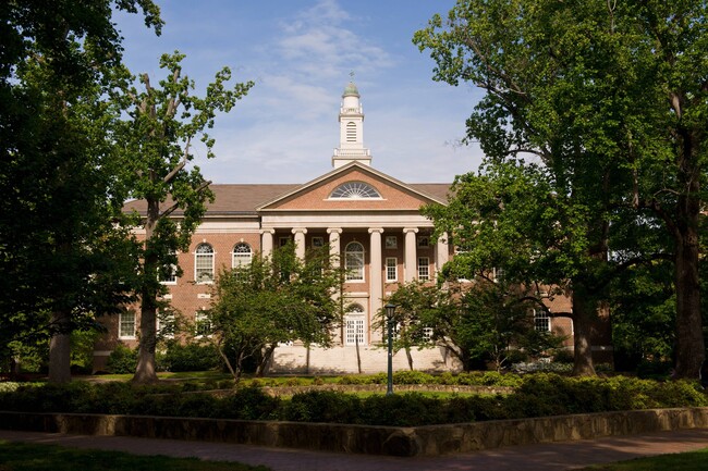 Building Photo - Union Chapel Hill