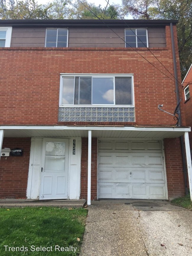 457 Idlewood Rd, Penn Hills, PA 15235 Condo for Rent in Penn Hills