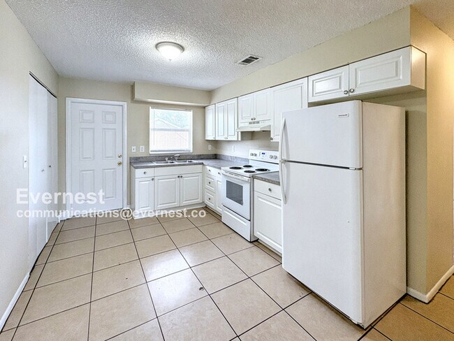 Foto del edificio - 849 Ave O SW
