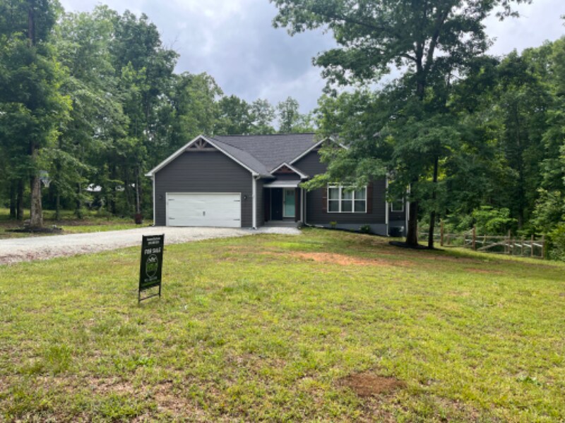 Primary Photo - 124 Kimberly Rd