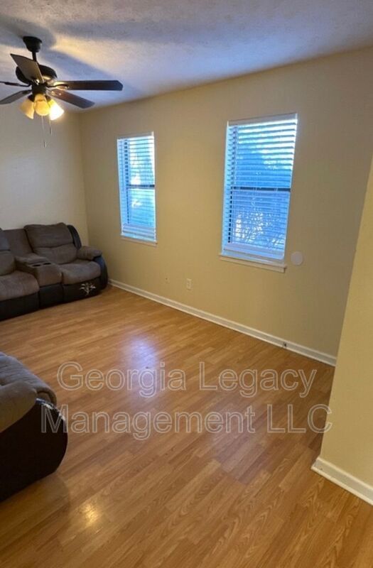 Foto del edificio - 106-2 Oak Park Court