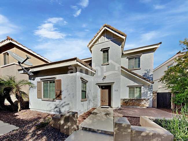 Building Photo - 4730 E Redfield Rd Building Photo - 4730 E Redfield Rd