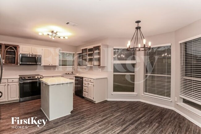 Foto del edificio - 233 Whitestone Wy
