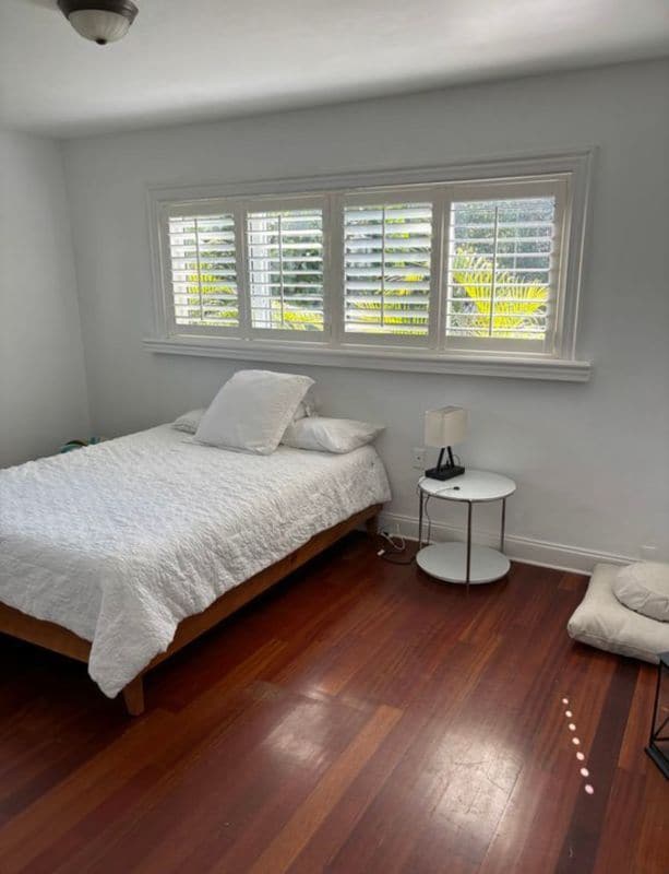 Building Photo - 7300 SW 84th Ct