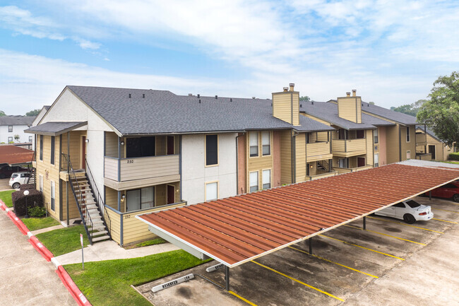 Building Photo - Baybrook Condominiums