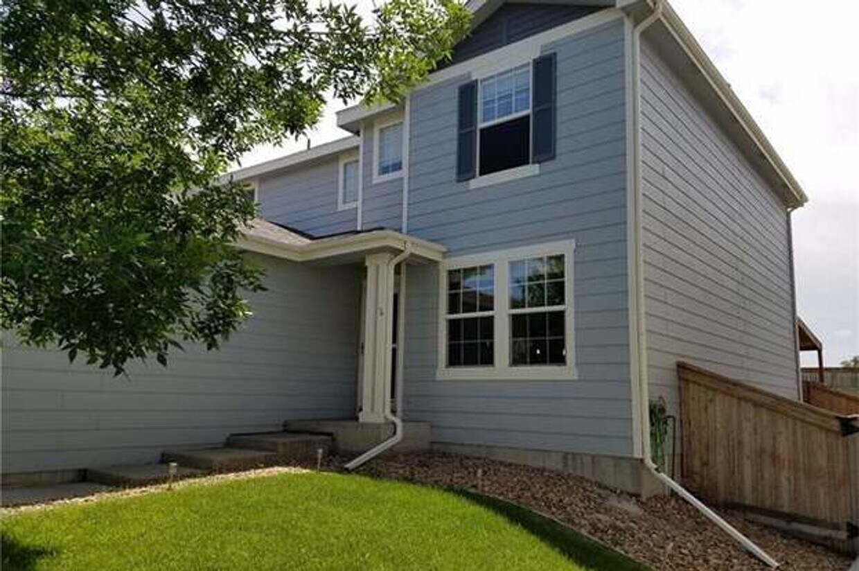 Primary Photo - 3 bedroom 3 bath in Brighton