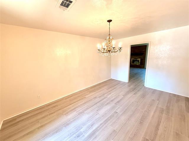 Building Photo - 2217 Indian Creek Dr