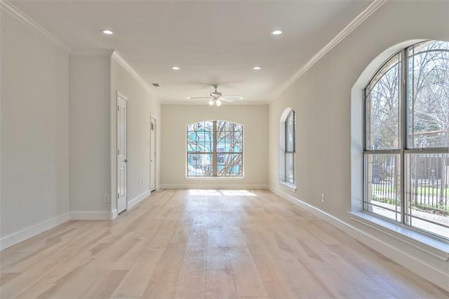 Foto del edificio - 616 Mt Auburn Ave