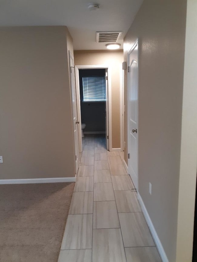 Hallway - 6266 N Fresno St