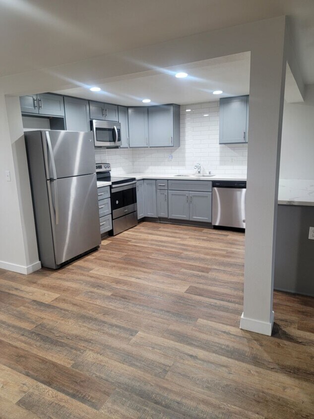 Foto principal - 201 S 60th St