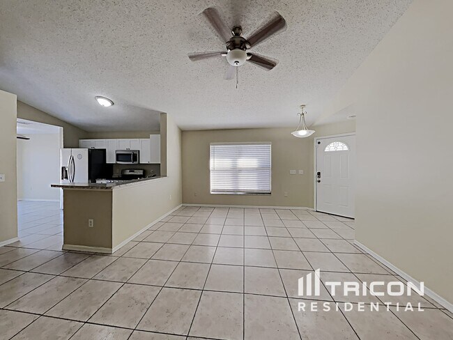 Foto del edificio - 2434 Sagemont Dr