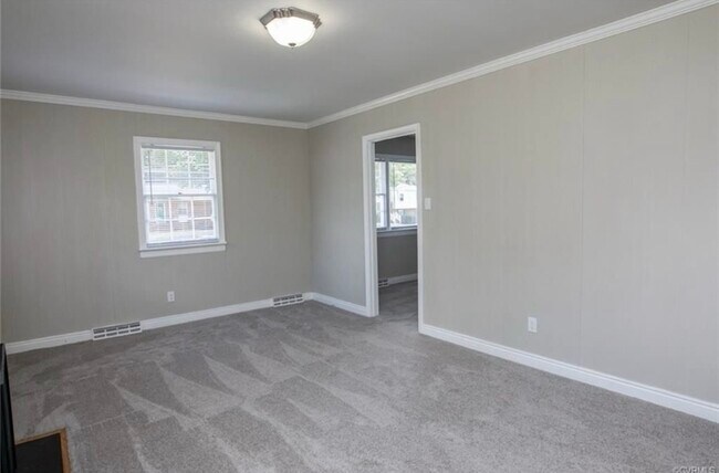 Foto del edificio - 10210 Hollyberry Dr