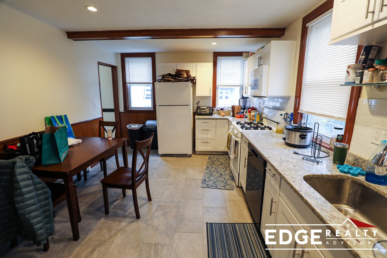 Photo - 43 Newcastle Rd. Unit 2