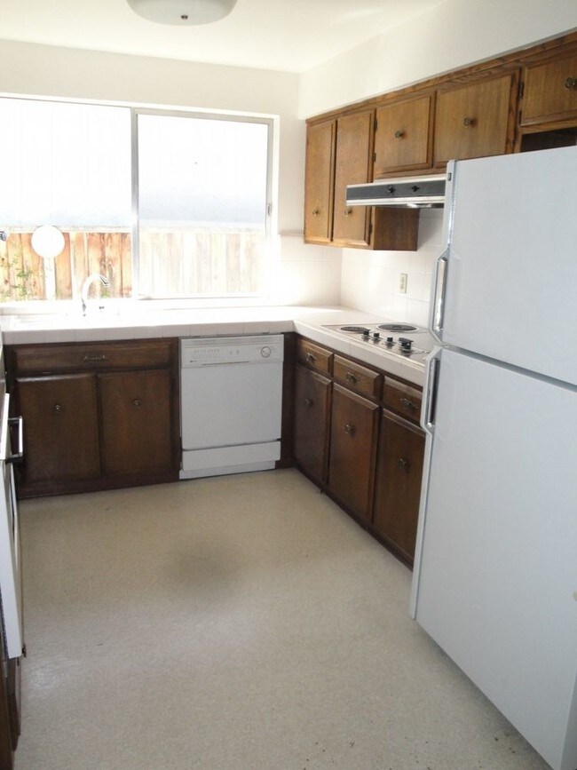 Building Photo - 458 Pin Oak Dr