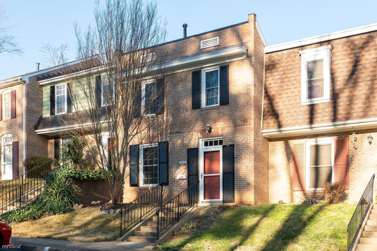 Primary Photo - 3 br, 1.5 bath House - 111 Doncaster Lane
