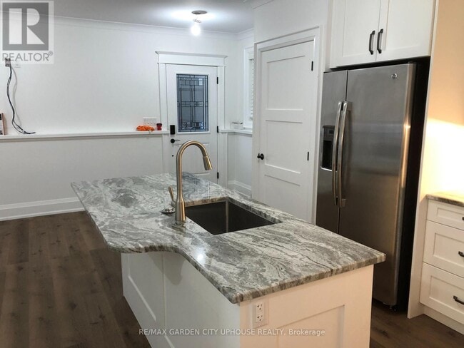 Photo du bâtiment - 25 Cherry St