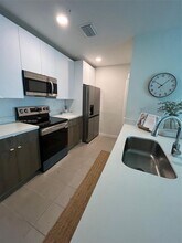 Building Photo - 2511 Pierce St