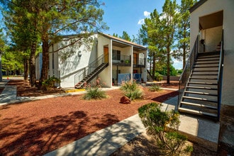 Building Photo - The Miranda