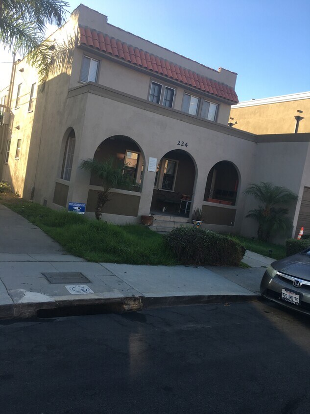 Primary Photo - 224 Pomona Ave