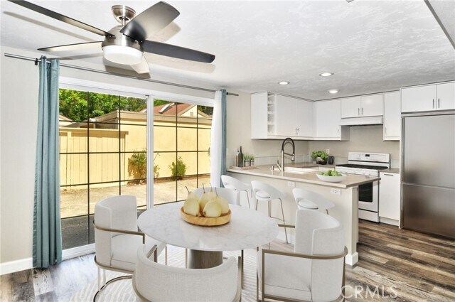 Foto del edificio - 31422 Windsong Dr
