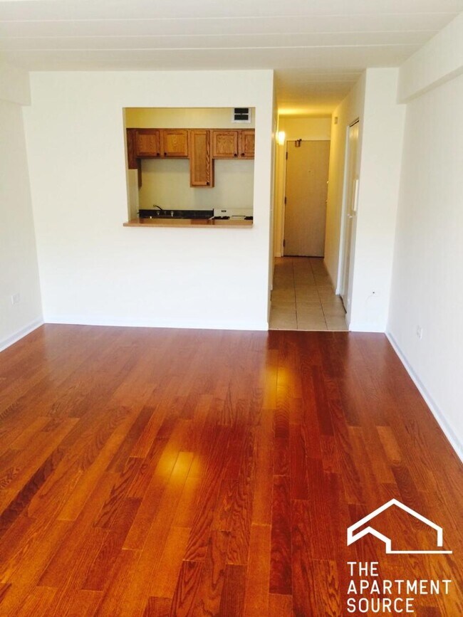 Foto del edificio - 6821 N Sheridan Rd