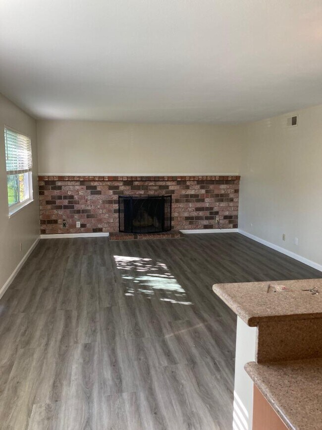 Building Photo - 787 Delaware Ave