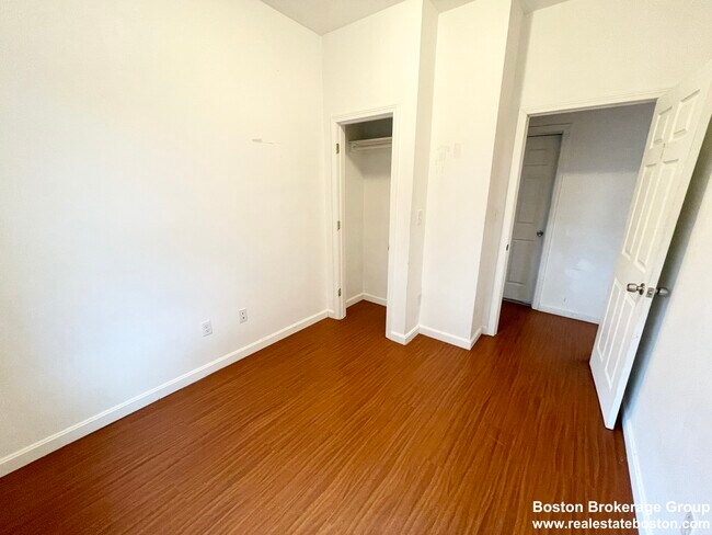 Foto del edificio - 93A Hillside St