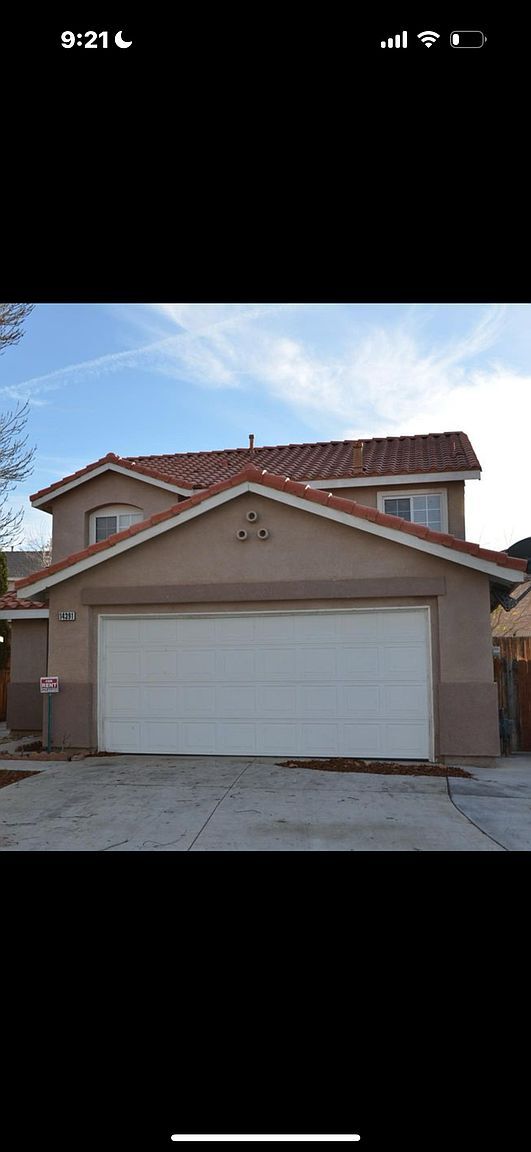 Foto del edificio - 14391 Hidden Rock Rd