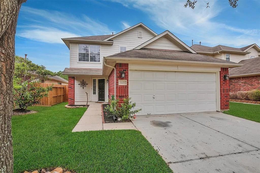 Foto principal - 1427 Hade Falls Ln