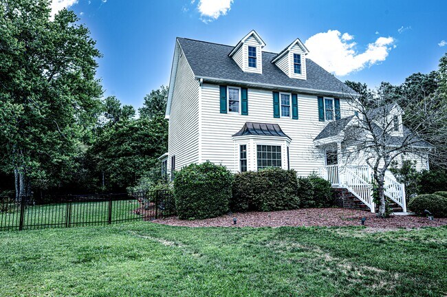 Foto del edificio - 1004 Somerset Ct